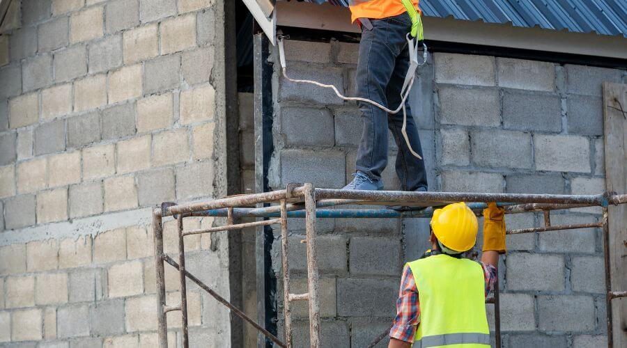 Expert Emergency Roof Repairs services in Goldonna, LA